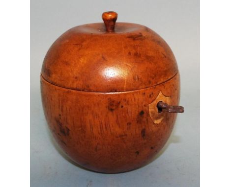 A tea caddy, in the form of a fruit, 11.5 cm high