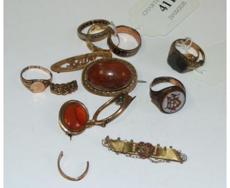A 9ct gold, enamel and hair memoriam ring, other rings and brooches (qty)