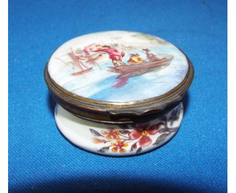 A Bilston style enamel box (a.f.), 5 cm diameter