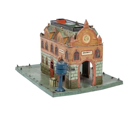 MÄRKLIN 'Central-Bahnhof 02014', 1902-1914, Steinprägung, polychrom lithografiert, Dach mit Ziergittern, 4 Gauben mit geprägt