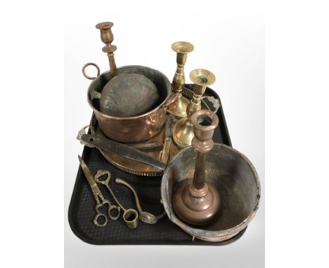 A group of brass and copper candlesticks, horn-handled cutthroat razor, 19th-century folding brass knife and fork, serving tr