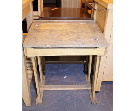 SCHOOL DESK. Vintage school desk