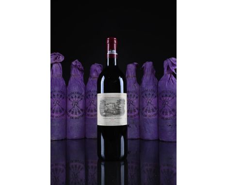 1995 Chateau Lafite Rothschild Premier Cru Classe, Pauillac  12x75cl   Labels slightly wrinkled, 2 lightly soiled, bottles ti