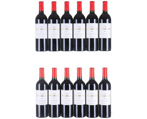2019 Chateau Montlandrie, Castillon-Cotes de Bordeaux 12x75clPreviously stored in a fine temperature-controlled cellar.
