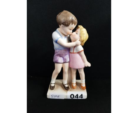 RARE GOEBEL FIGURE, BOY AND KIRL KISSING 