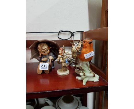 QUANTITY OF HUMMEL FIGURES