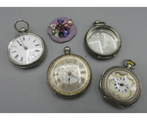 20th Century silver keyless pin set fob watch, white enamel Roman dial, bright cut case no. 163851, London Import Mark 1910, 