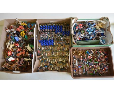 Extensive mixed collection of model soldiers, generally 1/32 scale to include home painted white metal and plastic examples, 