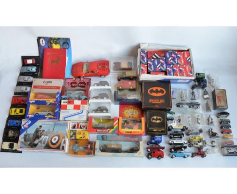 Mixed collection of mostly diecast model vehicles from Corgi, Britain's, K H Norton, Hongwell, Matchbox, Elicor etc, also car