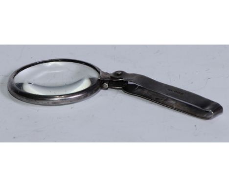 A George V silver folding pocket lens, circular magnifying glass, 11cm long (open), Crisford &amp; Norris, Birmingham 1914 