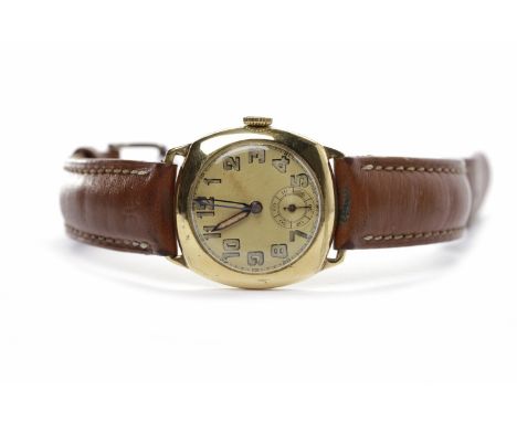 GENTLEMAN'S MANUAL WIND WRIST WATCHthe round champagne coloured dial with Arabic numerals, with subsidiary seconds, 31mm case