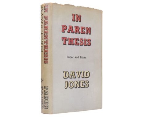 Jones (David). In Parenthesis. Seinnyessit e gledyf ym penn mameu, 1st edition, London: Faber &amp; Faber Ltd., 1937, three m
