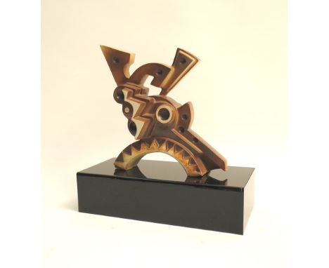 Mastroianni Umberto (Fontana Livi FR, 1910- Marino RM, 1998) SENZA TITOLO Scultura multiplo ceramica dipinta 19,50x18 cm Es. 