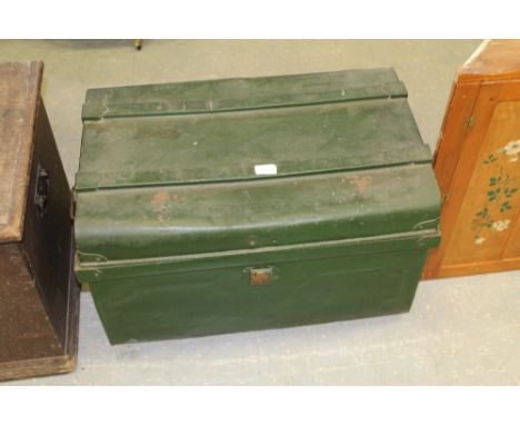 Tin trunk