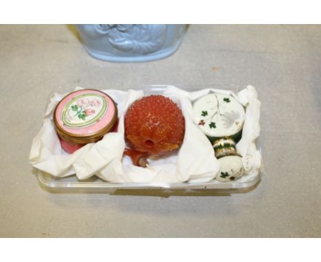 Strawberry form scent bottle, scent bottle & patch box