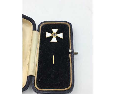 A Russian Order of St George lapel pin in gold and enamel