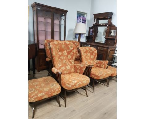 A 5 PIECE ERCOL SUITE COMPRISING 2 SEATER SETTEE 2 CHAIRS AND 2 FOOTSTOOLS