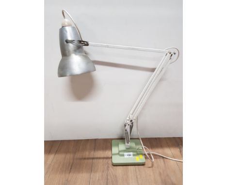 METAL RETRO ANGLEPOISE LAMP