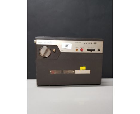 VINTAGE SHARP SOLID STATE TAPE RECORDER