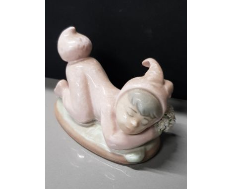 LLADRO FIGURE 1505 NATURE BOY WITH ORIGINAL BOX  H10CM X W6CM