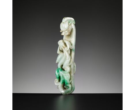 AN APPLE AND EMERALD GREEN JADEITE 'CHILONG' BELT HOOK, LATE QING TO REPUBLIC  China, 1840-1940. The top is carved as a sinuo