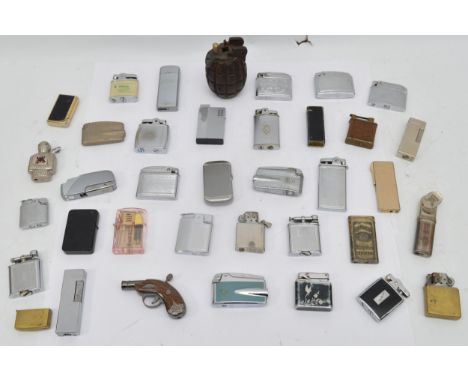 A collection of approximately thirty pocket and table cigarette lighters, makers to include Ronson, Polo and Colibri, petrol 