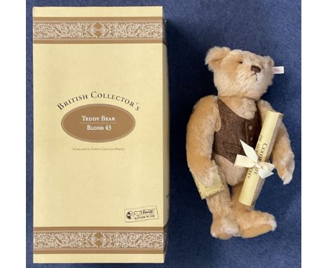 Steiff British Collector's 1996 Teddy Bear. Limited edition No 01945 of 3,000. with original box and certificate. Exclusively