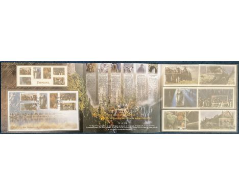 The Lord of The Rings The Two Towers, Booklet includes. We combine postage on multiple winning lots and can ship worldwide. U