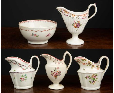 Four assorted late 18th century New Hall cream jugs, together with a New Hall sugar bowl, 12cm diameter, decorated in the Chi