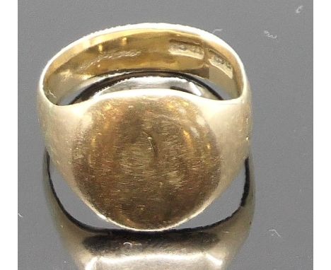 Yellow metal signet ring, the shanked stamped 18CT twice, 6g, size K for guidance only