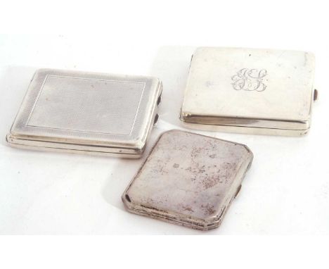Mixed Lot: George V silver cigarette case, engine turned decoration, push-in clasp and thumb piece, presentation engraving in