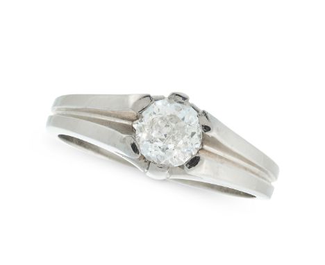 A SOLITAIRE DIAMOND DRESS RING in 18ct white gold, set with an old cut diamond of 1.16 carats, stamped 750, size T / 9.75, 6.