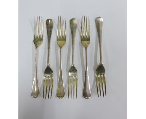 Set of six George V silver forks, Hanoverian pattern, George Howson, Sheffield 1923, 19cm long, approx  385 (6)