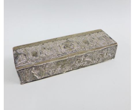 Late Victorian silver box, the side embossed with fox hunting scene, with figures to the lid, Thomas Hayes, Birmingham 1900, 
