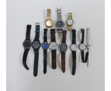 A quantity of gents vintage wristwatches, (a lot) 