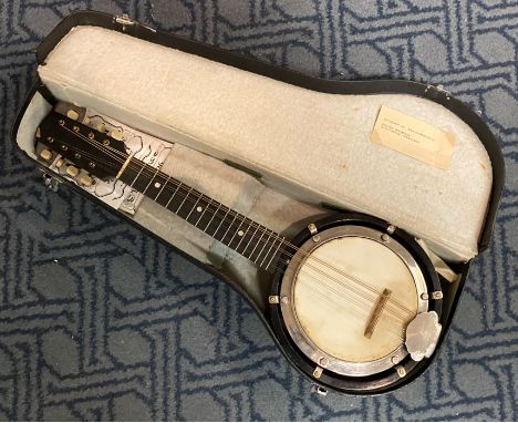 EARLY BRITISH BANJO MANDOLIN BY GEORGE HOUGHTON CASED &amp; IN NIOCE CONDITION - STRUNG FOR LEFT HAND PLAY (REVERSIBLE)