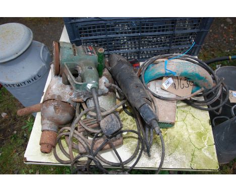 A quantity of power tools including some vintage ***SOLD as seen.