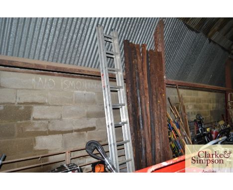 An aluminium extending ladder