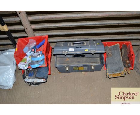 A plastic tool box and three plastic trays of various hand tools to include Record planes