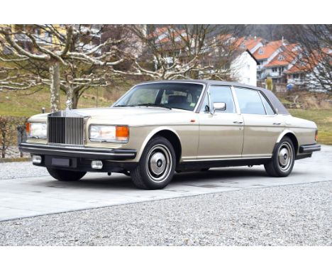 Beautiful Rolls-Royce with automatic transmission, power steering, leather, aircondition, a.s.o. Swiss delivery, 64'000 km, s