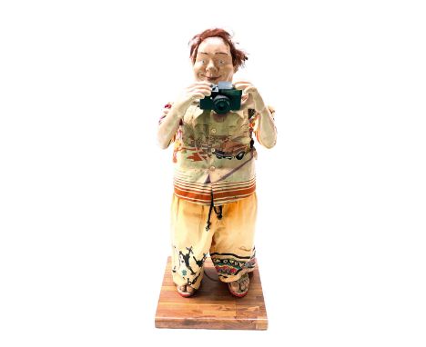 Vintage JH Animations moving store display doll. Fully working with 220V power. Size: 83 x 33 x 30 cm. Condition: Good.