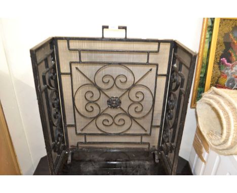Black cast iron tri-fold fire screen