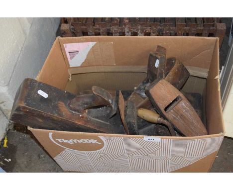 Quantity of wooden wood working tools