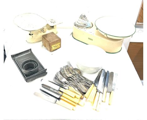 2 Sets of vintage kitchen scales 1 with weights and a selection of cutlery 