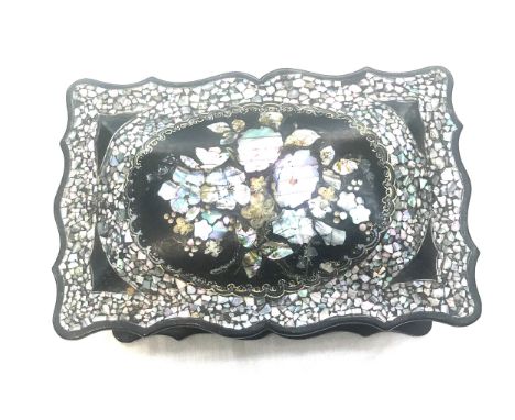 Antique Victorian papier mache tea caddy inlaid with mother of pearl and abalone, good overall condition, Width 21cm 