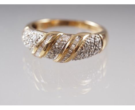 An 18ct gold and diamond dress ring, size O, 4.4g 