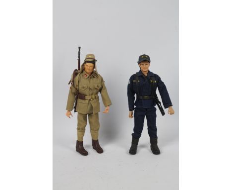 Takara - Combat Joe Cotswold - GI Joe - Two unboxed 1:6 scale action figures. Lot consists of a Takara 'Combat Joe' LAPD SWAT