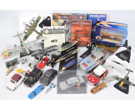 Corgi, Vitesse, Atlas Editions, Other - A miscellany of boxed and unboxed diecast vehicles in various scales, which includes 