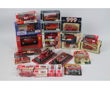 Majorette - Tomy - DelPrado - Matchbox - Nikko - A collection of boxed / carded vehicles including a remote control Ferrari E