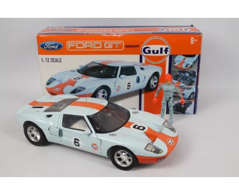 Motor Max - A boxed 1:12 scale Ford GT40 Concept in Gulf livery. The model shows some dusty signs of display and would benefi